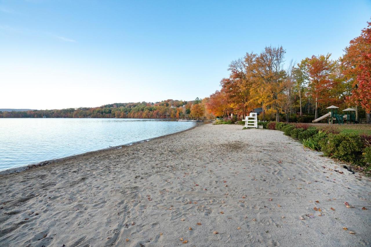 Country Lake House Nestled Between VineyardsWarren エクステリア 写真